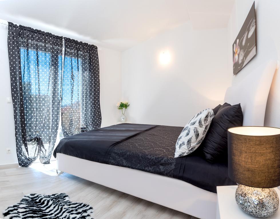 Antonio Apartment